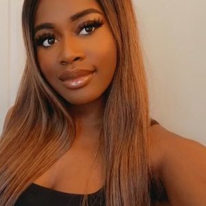 Meet your Posher, Annick